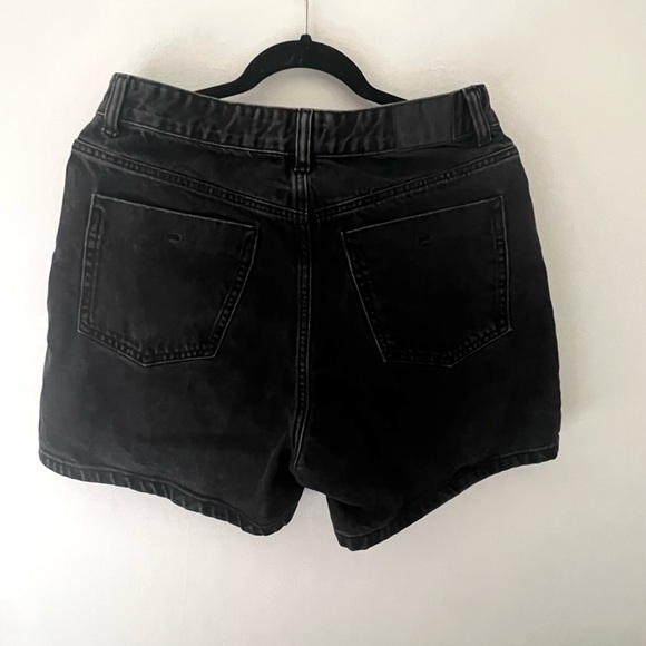 Zara Mom Fit High Wasited Denim Shorts - Picture 3 of 5